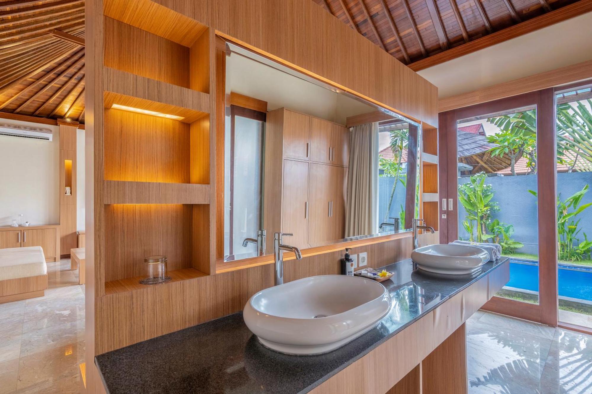 Kings Villas Sanur By Moria 丹帕沙 外观 照片