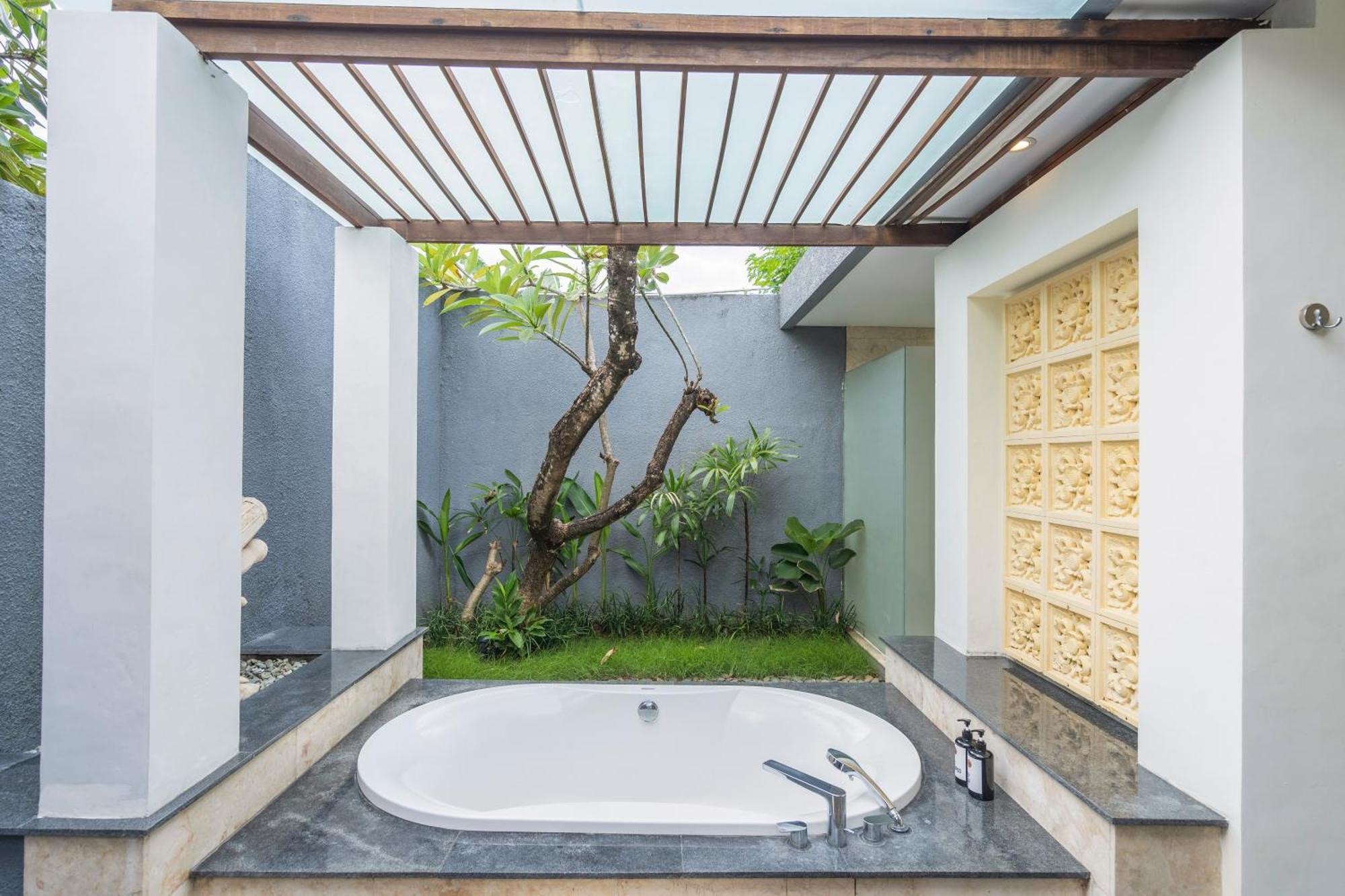 Kings Villas Sanur By Moria 丹帕沙 外观 照片